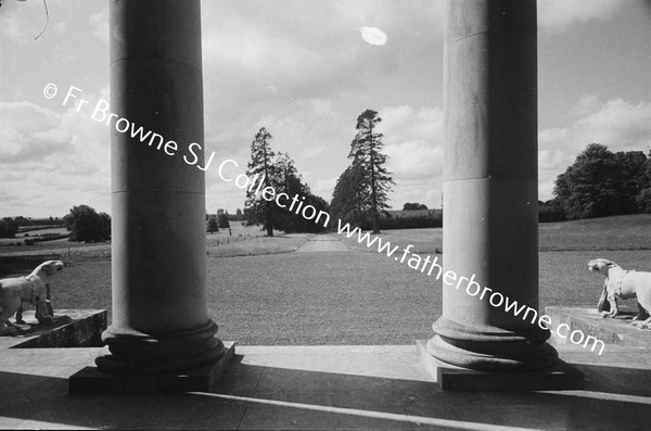 WELLINGTON AVENUE THROUGH PILLARS OF PORCH